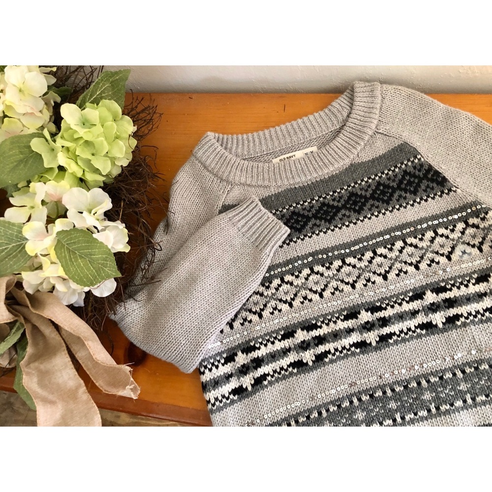 Old Navy Sweater
